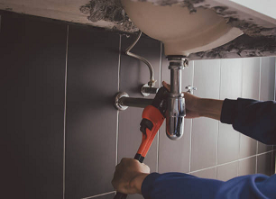 Küçükyali Lavabo Tikali Boru Açma