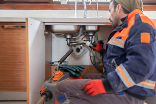 Küçükyali Lavabo Tikali Boru Açma